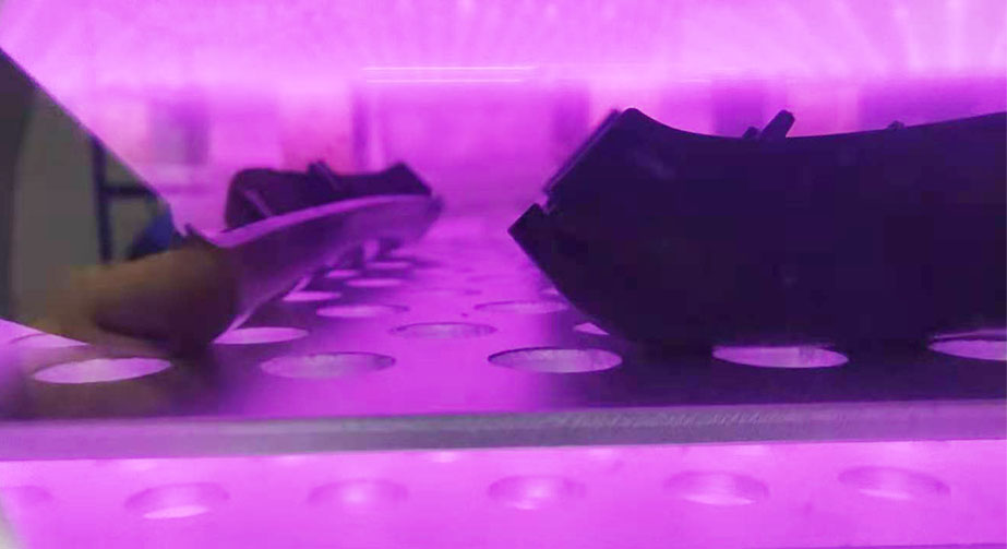 微波等離子清洗機(jī)與低頻、射頻等離子清洗機(jī)相比的優(yōu)勢(shì)